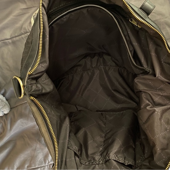 Steve Madden Travel Bag! - Picture 3 of 5